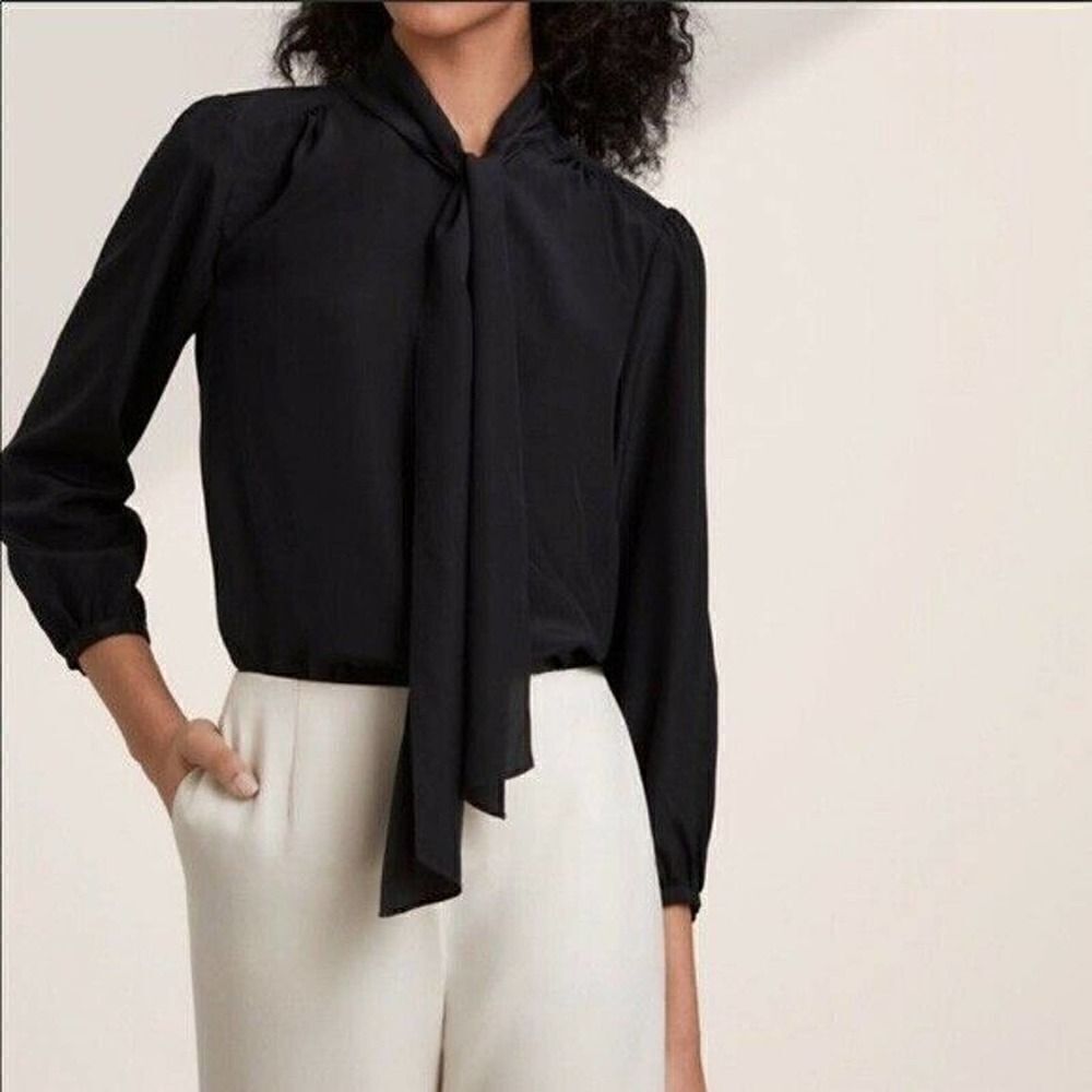 Babaton Aritzia Beauden Blouse Sz XS Black Silk Long Sleeve Tie Neck Career